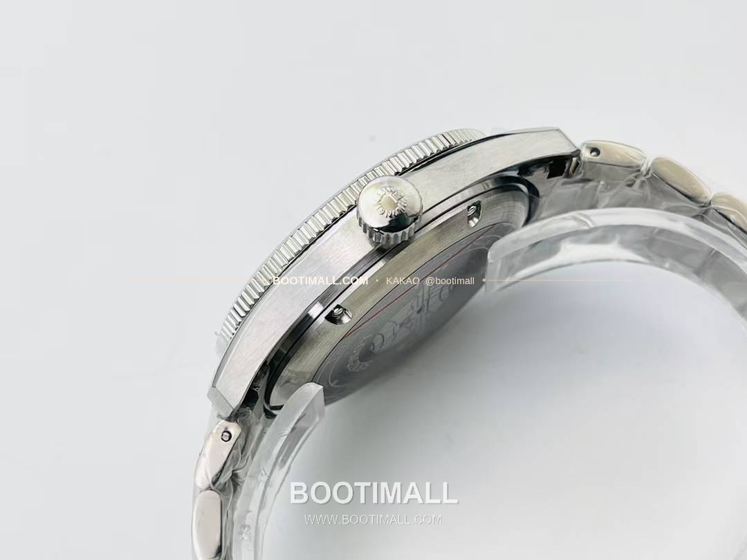 론진 스피릿 Zulu Time GMT 세라믹 베젤 블랙다이얼 오토매틱 Longines Spirit Zulu Time GMT Ceramic Bezel Black Dial Automatic 42mm 5