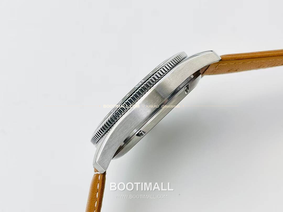 론진 스피릿 Zulu Time GMT 세라믹 베젤 블랙다이얼 오토매틱 Longines Spirit Zulu Time GMT Ceramic Bezel Black Dial Automatic 42mm 6