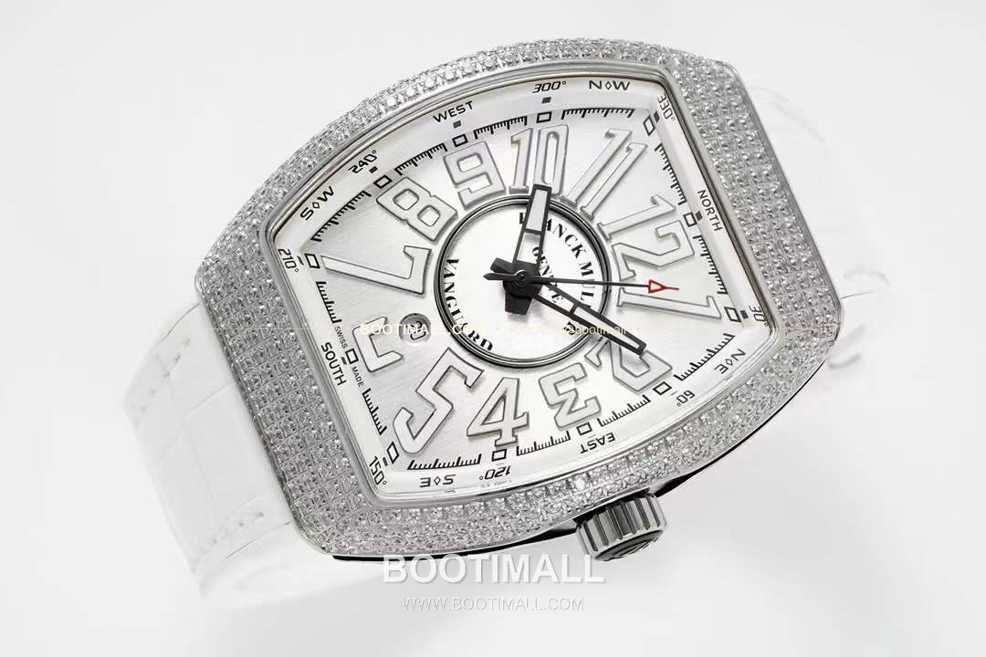 프랭크뮬러 뱅가드 요팅 V45 블루다이얼 오토매틱 Franck Muller Vanguard Yachting V45 Blue Dial Automatic 44x54mm 4