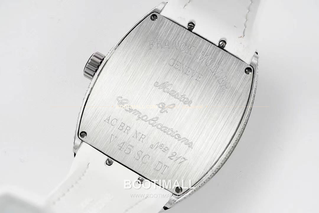 프랭크뮬러 뱅가드 요팅 V45 블루다이얼 오토매틱 Franck Muller Vanguard Yachting V45 Blue Dial Automatic 44x54mm 7