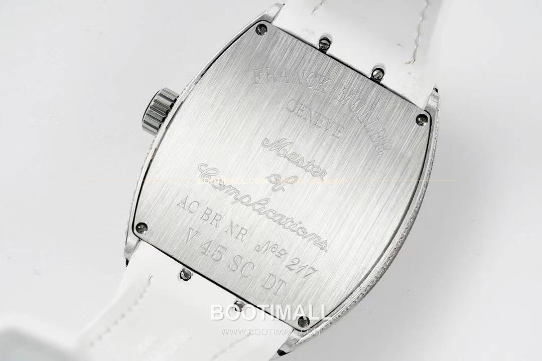 프랭크뮬러 뱅가드 요팅 V45 블루다이얼 오토매틱 Franck Muller Vanguard Yachting V45 Blue Dial Automatic 44x54mm 8