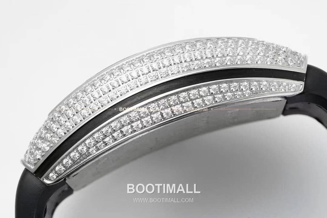 프랭크뮬러 뱅가드 요팅 V45 블루다이얼 오토매틱 Franck Muller Vanguard Yachting V45 Blue Dial Automatic 44x54mm 7