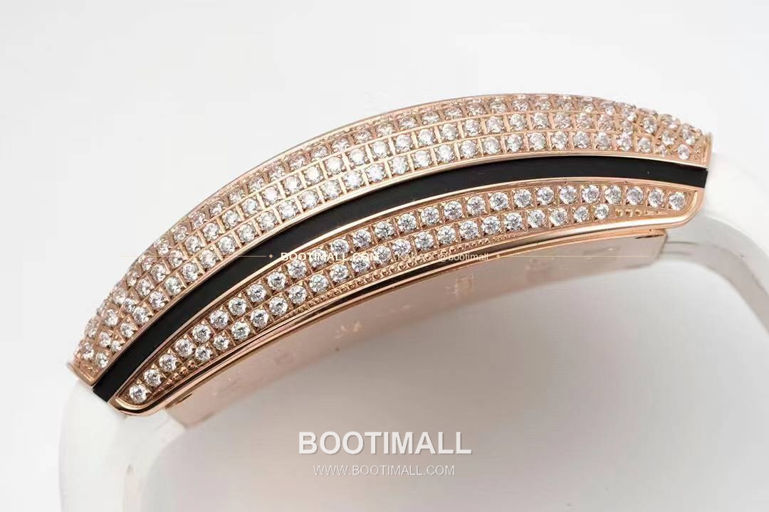 프랭크뮬러 뱅가드 요팅 V45 블루다이얼 오토매틱 Franck Muller Vanguard Yachting V45 Blue Dial Automatic 44x54mm 7