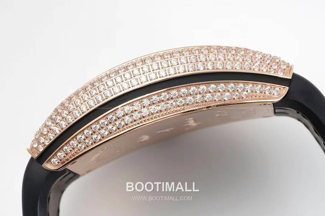 프랭크뮬러 뱅가드 요팅 V45 블루다이얼 오토매틱 Franck Muller Vanguard Yachting V45 Blue Dial Automatic 44x54mm 7