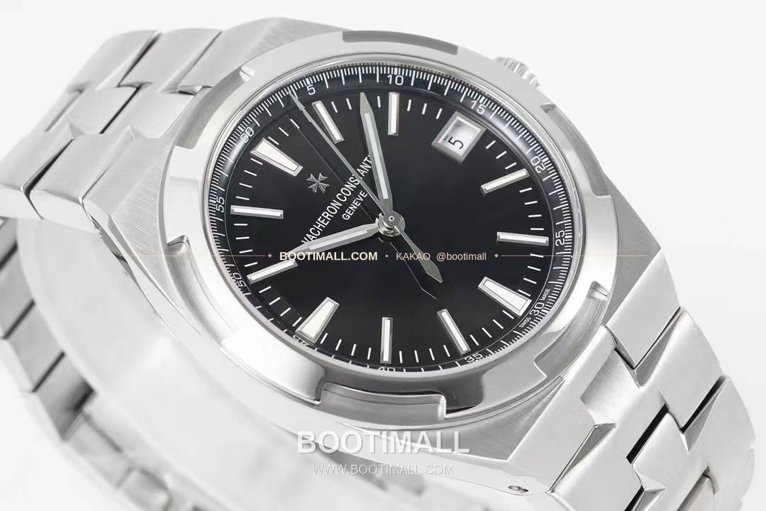 바쉐론 콘스탄틴 오버시즈 4500 블루 다이얼 오토매틱 Vacheron Constantin Overseas 4500 Blue Dial Automatic 41mm 4