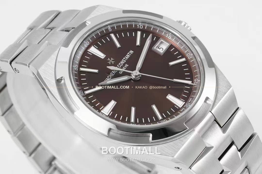 바쉐론 콘스탄틴 오버시즈 4500 블루 다이얼 오토매틱 Vacheron Constantin Overseas 4500 Blue Dial Automatic 41mm 5