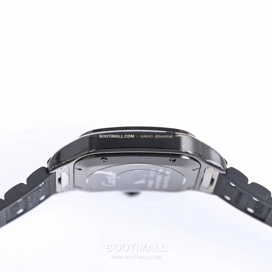 까르띠에 산토스 러버 스트랩 블랙다이얼 오토매틱 Cartier Santos Rubber Strap Black Dial Automatic 39.8mm 7