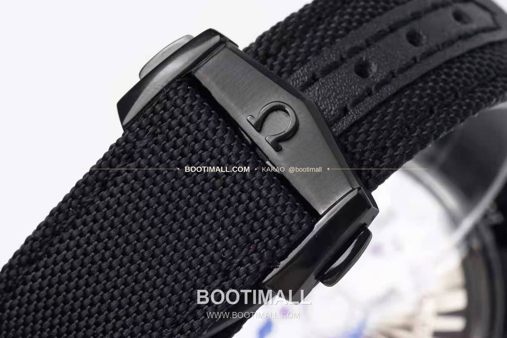 오메가 스피드마스터 다크 사이드 오브 더 문 크로노그래프 블랙 세라믹 오토매틱 Omega Speedmaster Dark Side of the Moon Chronograph Black Ceramic Automatic 44.25mm 8