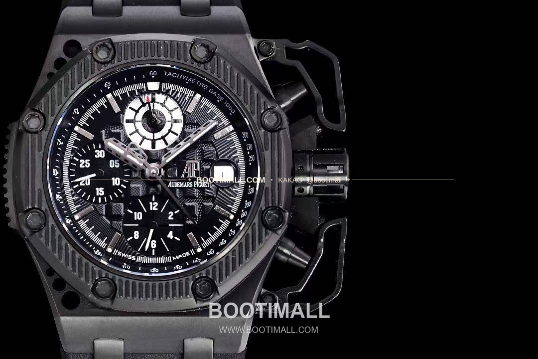 오데마피게 로열오크 오프쇼어 서바이버 크로노그래프 블랙 오토매틱 Audemars Piguet Royal Oak Offshore Survivor Chronograph Black Automatic 44mm 2