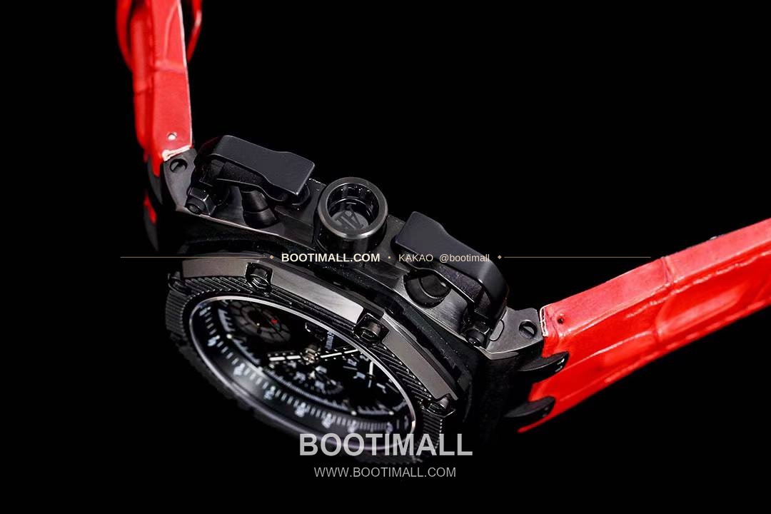 오데마피게 로열오크 오프쇼어 서바이버 크로노그래프 블랙 오토매틱 Audemars Piguet Royal Oak Offshore Survivor Chronograph Black Automatic 44mm 6