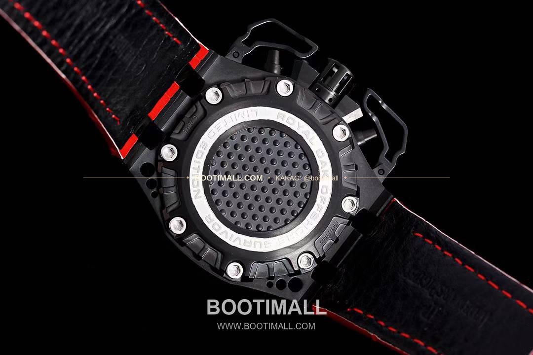 오데마피게 로열오크 오프쇼어 서바이버 크로노그래프 블랙 오토매틱 Audemars Piguet Royal Oak Offshore Survivor Chronograph Black Automatic 44mm 8