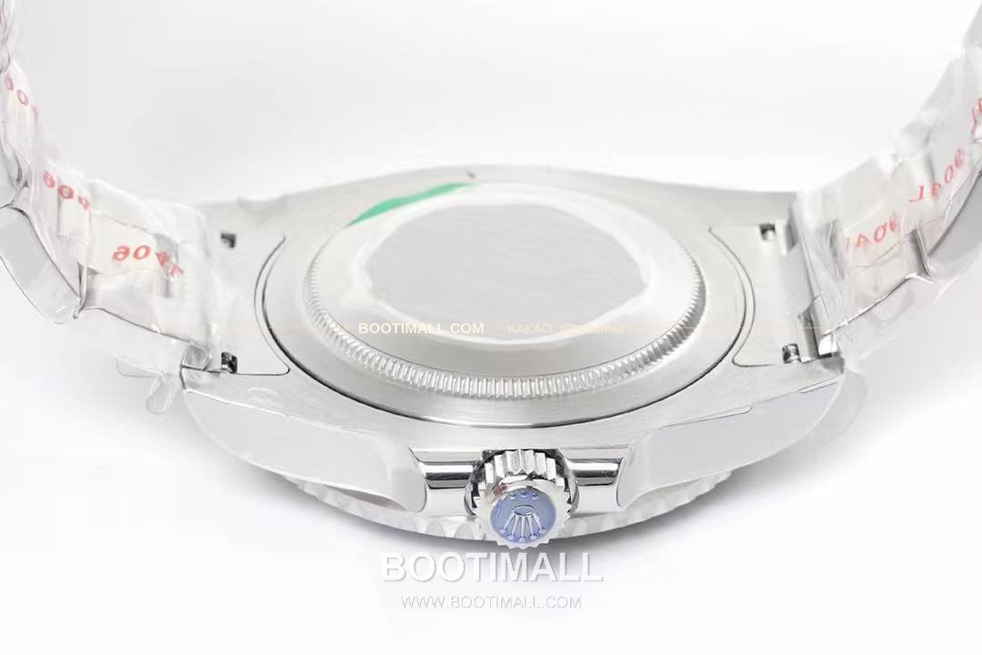 롤렉스 GMT 마스터 II 레프트핸드 스프라이트 그린 블랙 베젤 오토매틱 Rolex GMT-Master II Left Hand Sprite Green Black Bezel Automatic 40mm 7