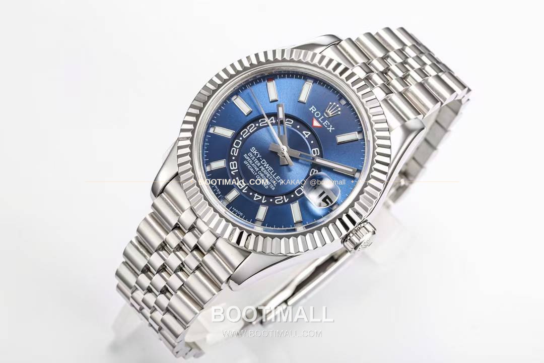 롤렉스 스카이드웰러 애뉴얼 캘린더 GMT 오토매틱 Rolex Sky-Dweller Annual Calendar GMT Automatic 42mm 3