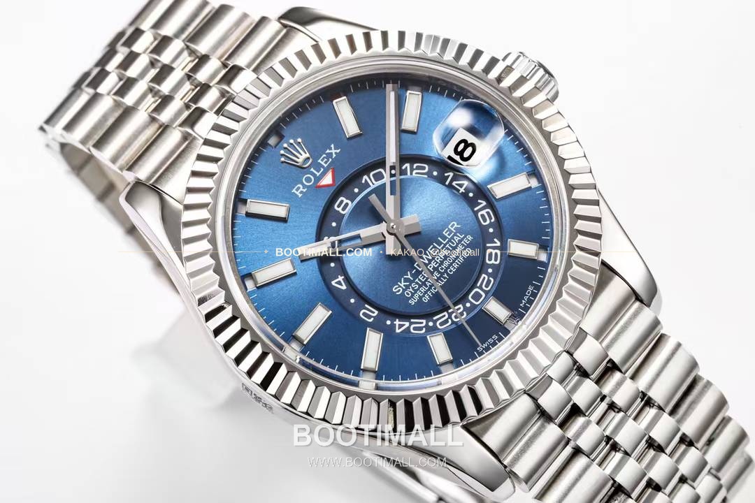롤렉스 스카이드웰러 애뉴얼 캘린더 GMT 오토매틱 Rolex Sky-Dweller Annual Calendar GMT Automatic 42mm 4