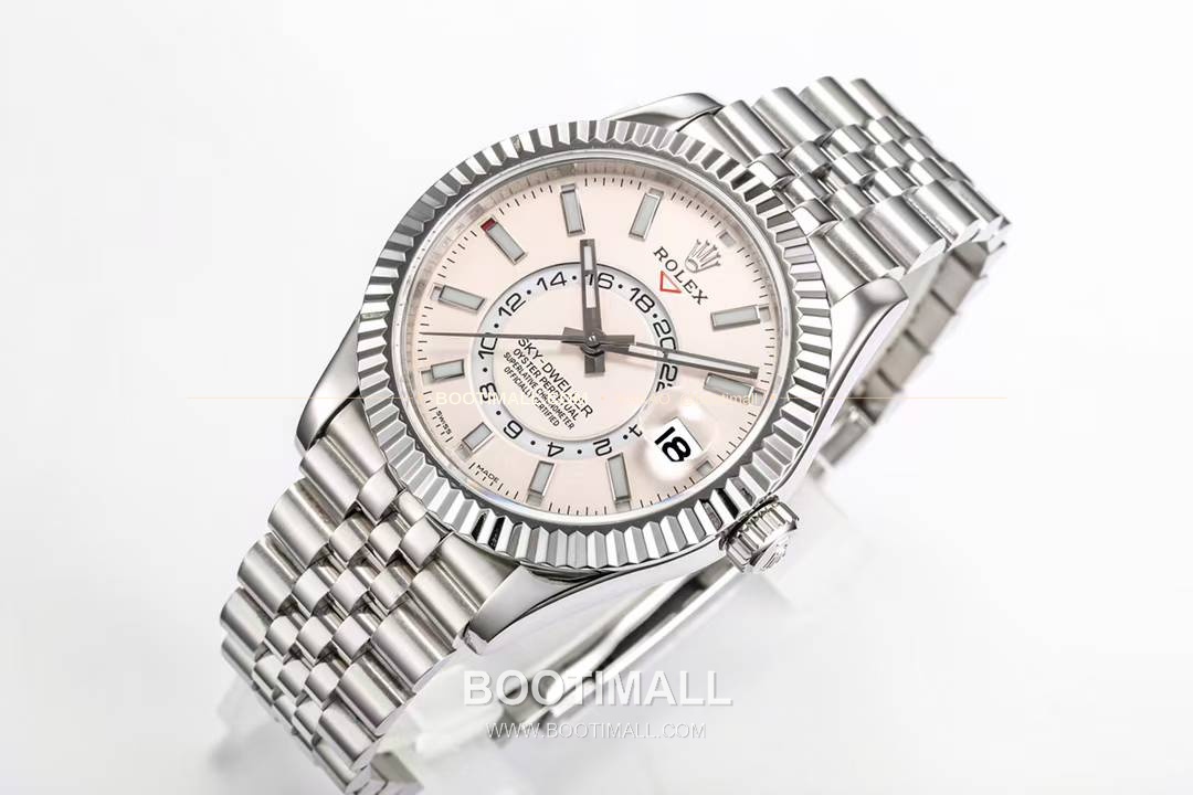 롤렉스 스카이드웰러 애뉴얼 캘린더 GMT 오토매틱 Rolex Sky-Dweller Annual Calendar GMT Automatic 42mm 3