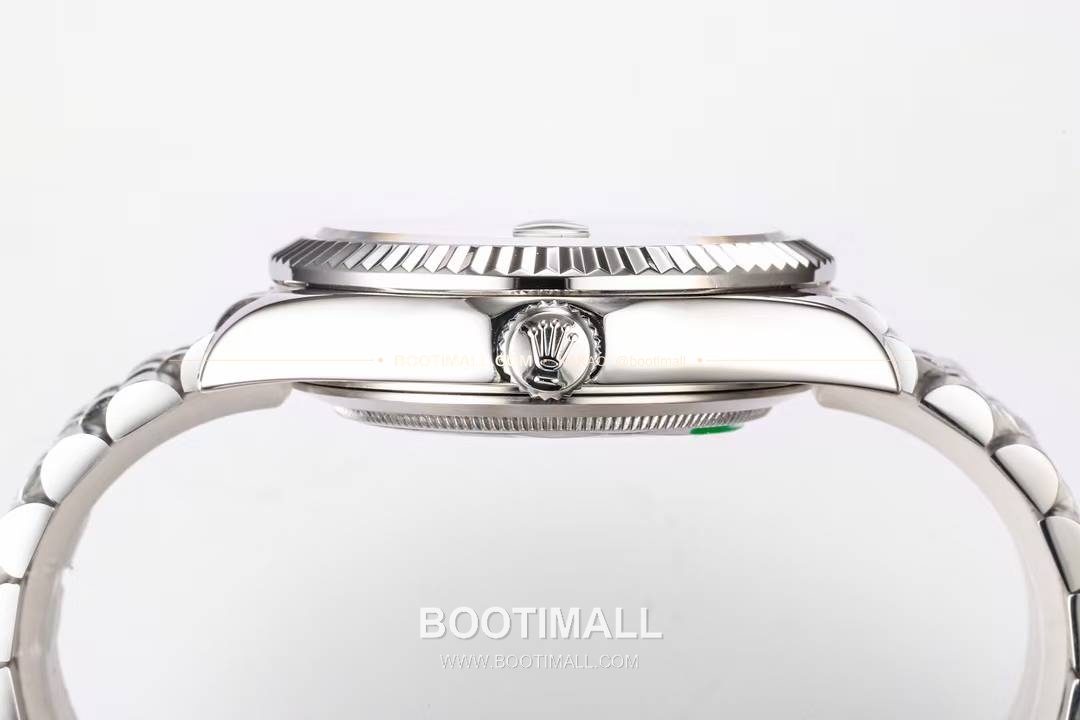 롤렉스 스카이드웰러 애뉴얼 캘린더 GMT 오토매틱 Rolex Sky-Dweller Annual Calendar GMT Automatic 42mm 7