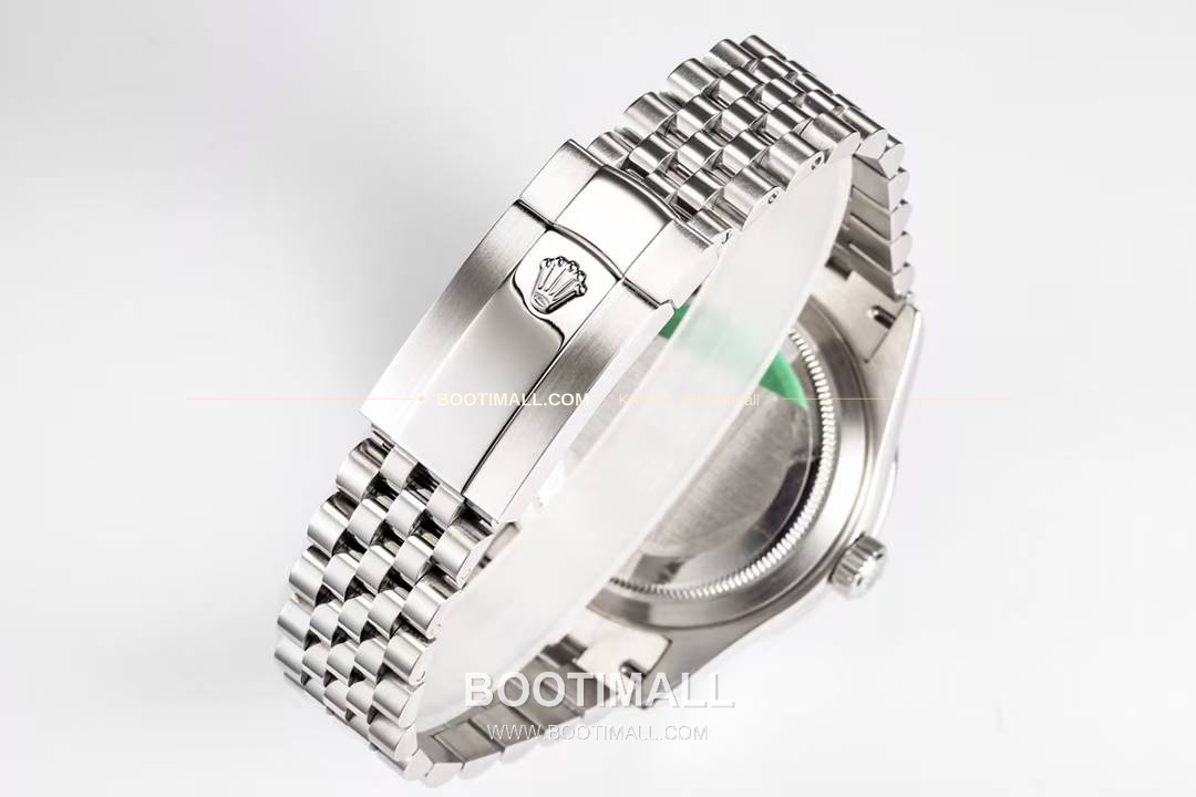 롤렉스 스카이드웰러 애뉴얼 캘린더 GMT 오토매틱 Rolex Sky-Dweller Annual Calendar GMT Automatic 42mm 8