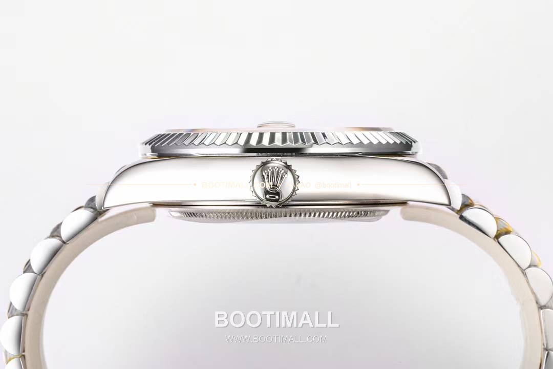 롤렉스 스카이드웰러 애뉴얼 캘린더 GMT 오토매틱 Rolex Sky-Dweller Annual Calendar GMT Automatic 42mm 7