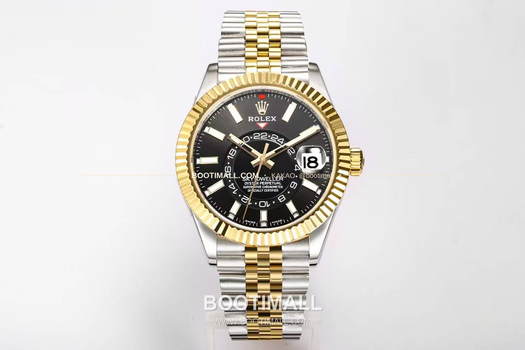 롤렉스 스카이드웰러 애뉴얼 캘린더 GMT 오토매틱 Rolex Sky-Dweller Annual Calendar GMT Automatic 42mm 1
