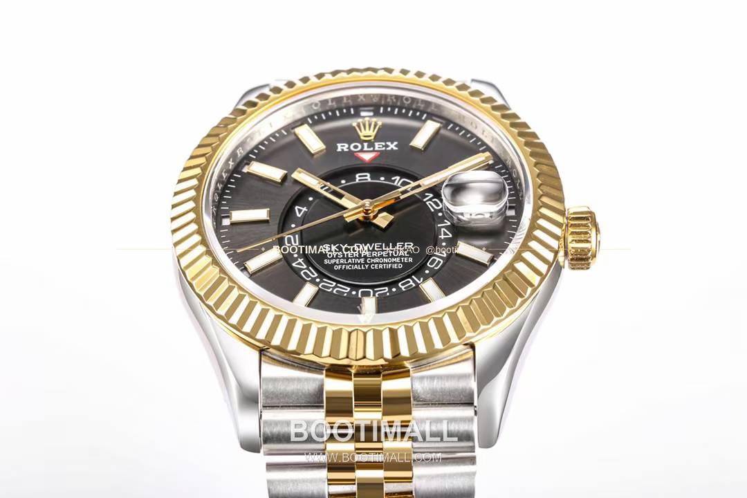 롤렉스 스카이드웰러 애뉴얼 캘린더 GMT 오토매틱 Rolex Sky-Dweller Annual Calendar GMT Automatic 42mm 5