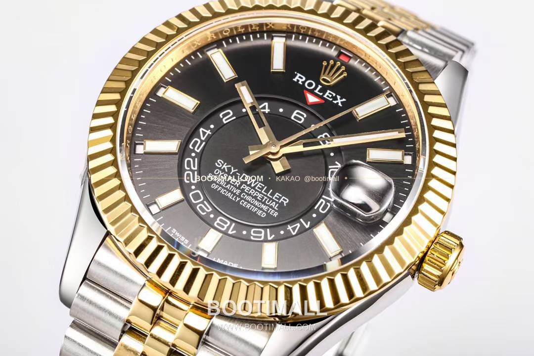 롤렉스 스카이드웰러 애뉴얼 캘린더 GMT 오토매틱 Rolex Sky-Dweller Annual Calendar GMT Automatic 42mm 6