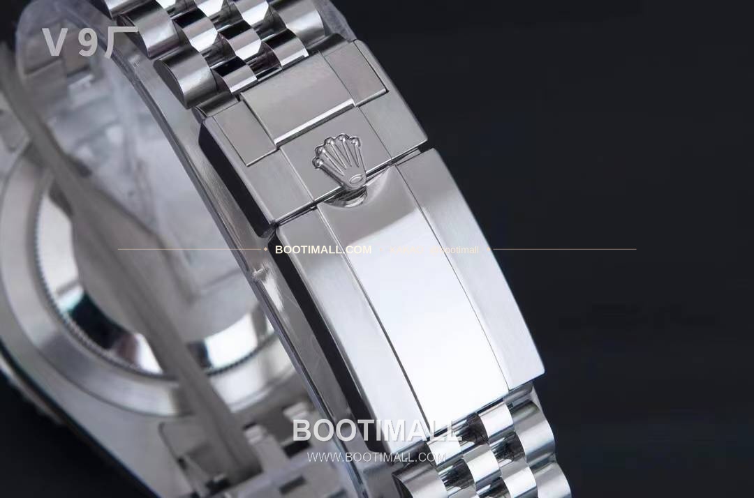 롤렉스 GMT마스터2 블랙그린 세라믹 양방향베젤 오토매틱 Rolex GMT-Master II Black Green Ceramic Bezel Automatic 9