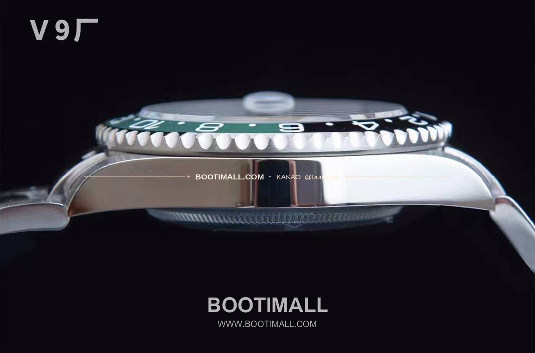 롤렉스 GMT마스터2 블랙그린 세라믹 양방향베젤 오토매틱 Rolex GMT-Master II Black Green Ceramic Bezel Automatic 6