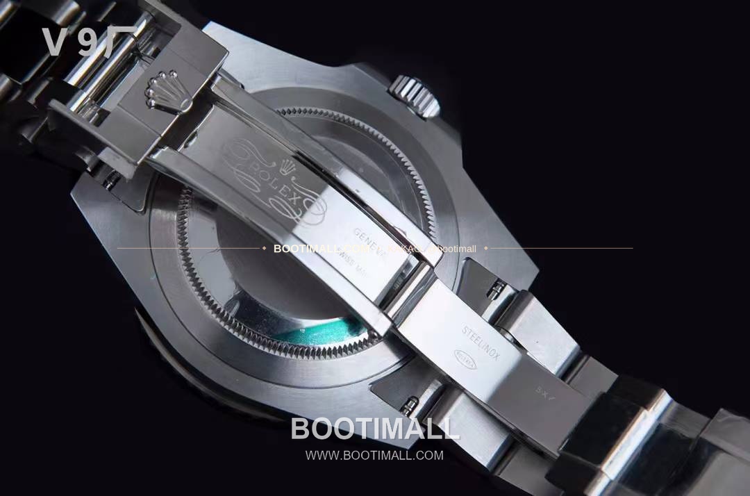 롤렉스 GMT마스터2 블랙그린 세라믹 양방향베젤 오토매틱 Rolex GMT-Master II Black Green Ceramic Bezel Automatic 8