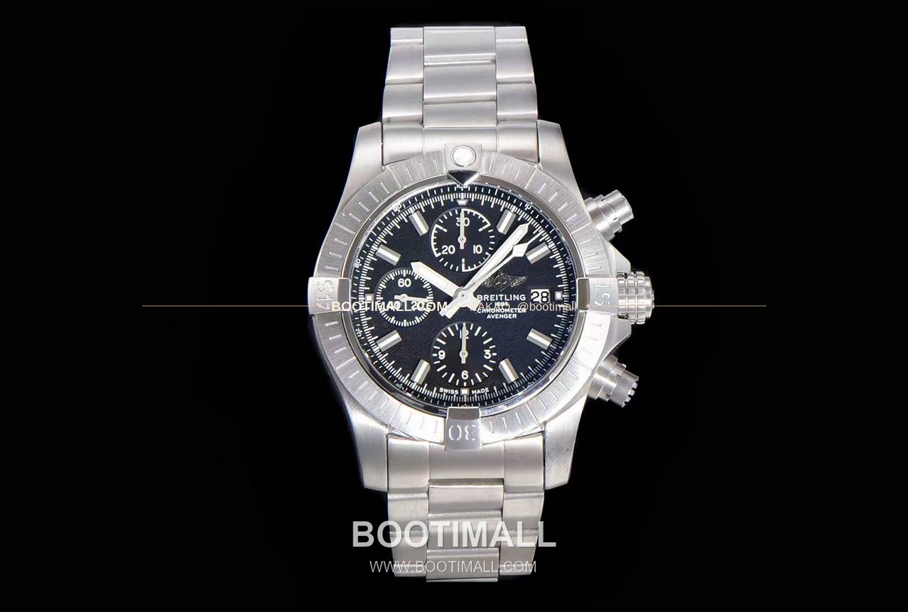 브라이틀링 어벤저 크로노그래프43 스틸 오토매틱 Breitling Avenger Chronograph 43 Steel Automatic 43mm 1