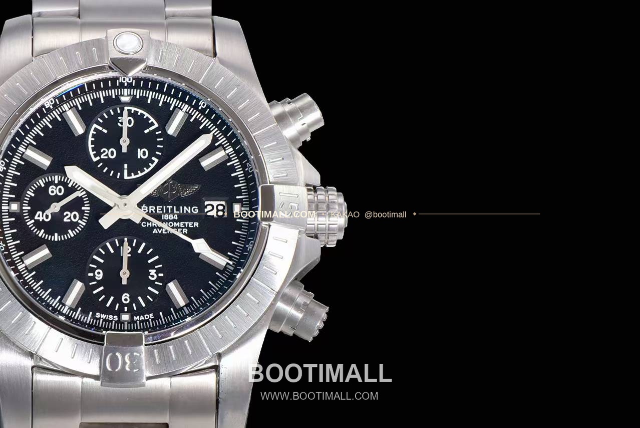 브라이틀링 어벤저 크로노그래프43 스틸 오토매틱 Breitling Avenger Chronograph 43 Steel Automatic 43mm 3