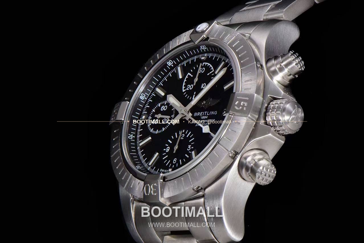브라이틀링 어벤저 크로노그래프43 스틸 오토매틱 Breitling Avenger Chronograph 43 Steel Automatic 43mm 5