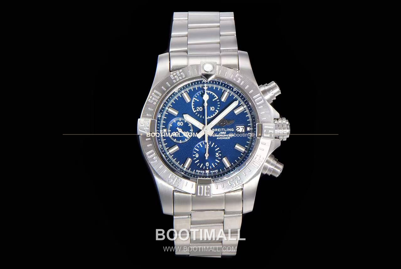 브라이틀링 어벤저 크로노그래프43 스틸 오토매틱 Breitling Avenger Chronograph 43 Steel Automatic 43mm 1