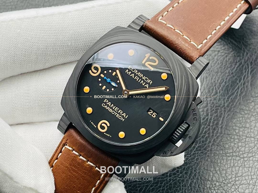 파네라이 루미노르 PAM661 카본 빈티지다이얼 블루세컨즈 오토매틱 Panerai Luminor PAM661 Carbon Vintage Dial Blue Seconds Automatic 44mm 2