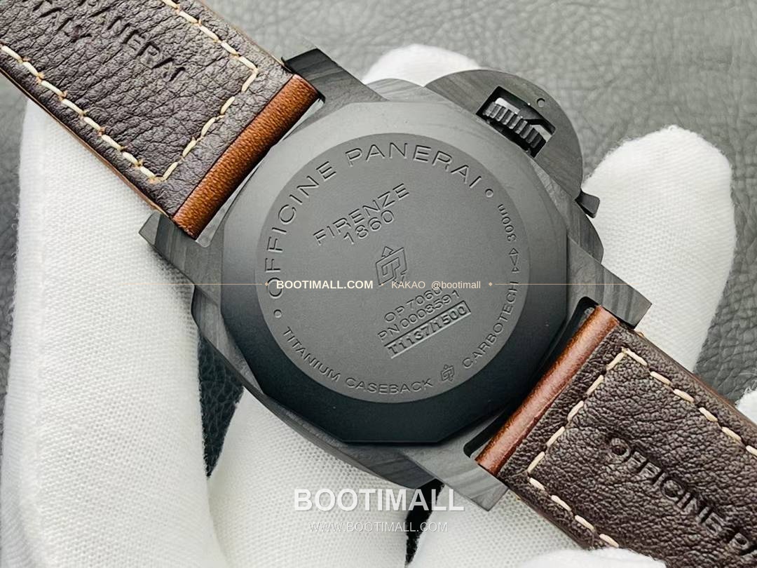 파네라이 루미노르 PAM661 카본 빈티지다이얼 블루세컨즈 오토매틱 Panerai Luminor PAM661 Carbon Vintage Dial Blue Seconds Automatic 44mm 5