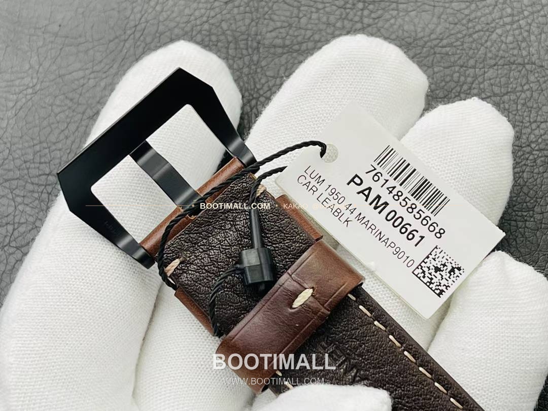 파네라이 루미노르 PAM661 카본 빈티지다이얼 블루세컨즈 오토매틱 Panerai Luminor PAM661 Carbon Vintage Dial Blue Seconds Automatic 44mm 8