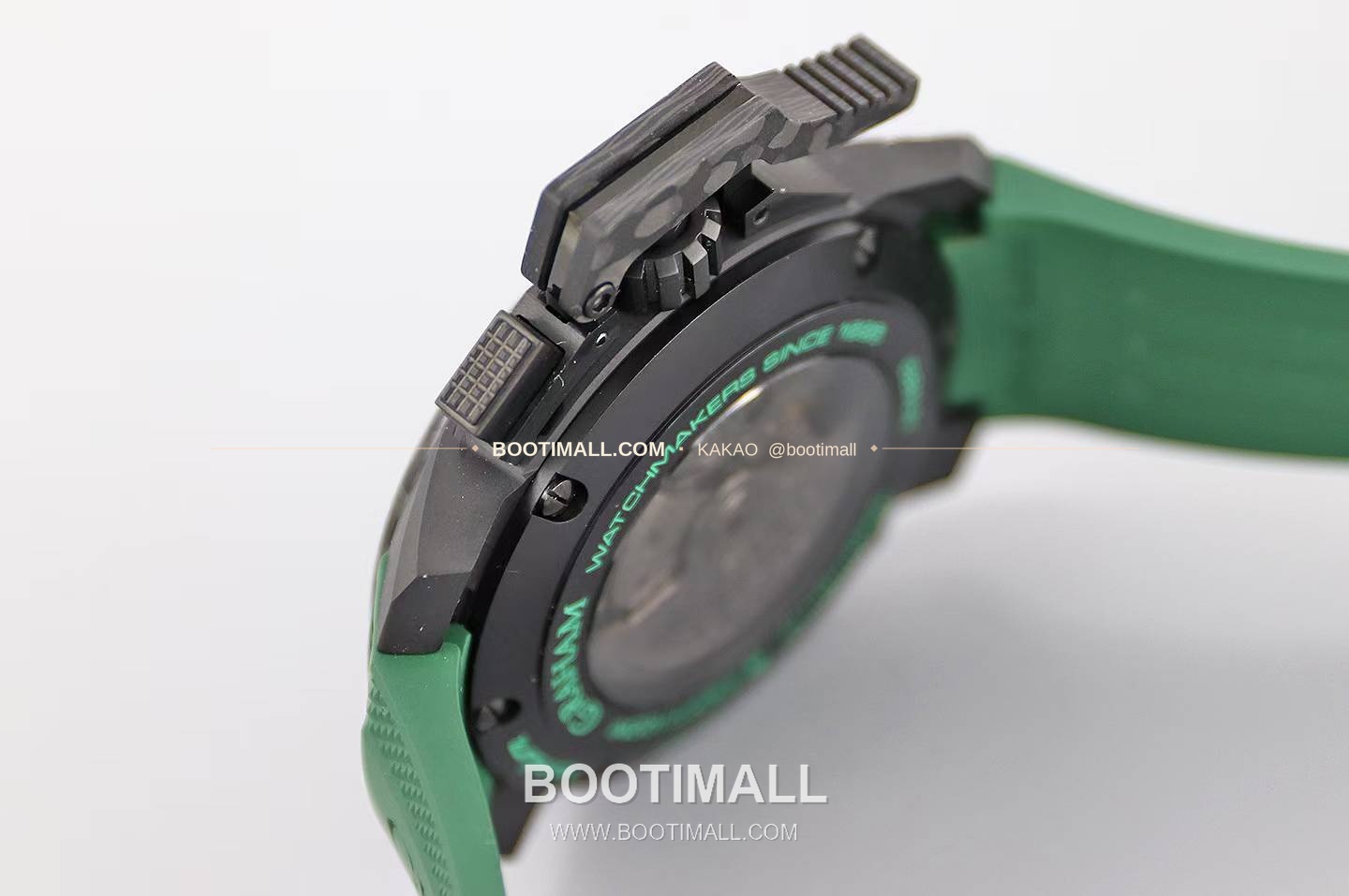 그라함 크로노파이터 티타늄 카본 크로노그래프 오토매틱 Graham Chronofighter Titanium Carbon Chronograph Automatic 47mm 5