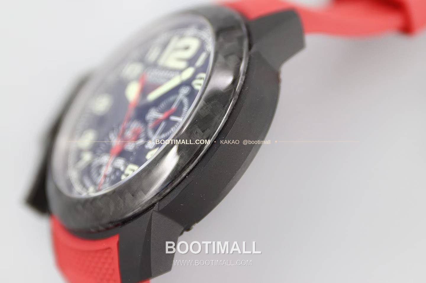 그라함 크로노파이터 티타늄 카본 크로노그래프 오토매틱 Graham Chronofighter Titanium Carbon Chronograph Automatic 47mm 4