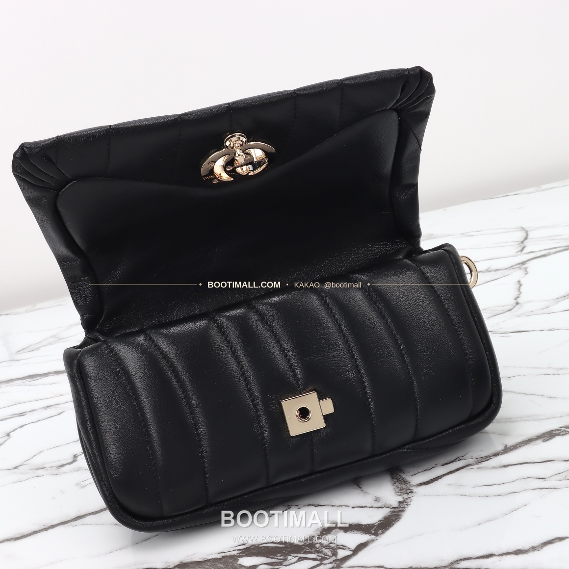 구찌 카프스킨 자수 슬림 숄더백 Gucci Calfskin Embroidered Slim Shoulder Bag 806017 21.1cm 16
