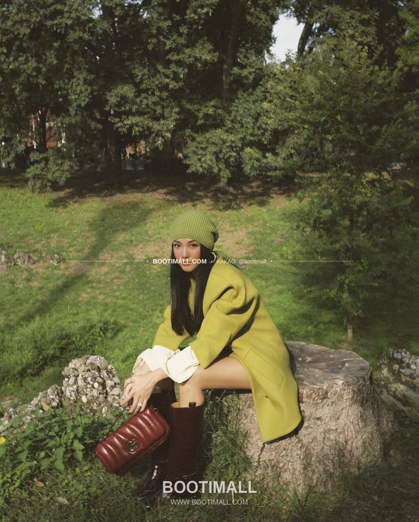 구찌 카프스킨 자수 슬림 숄더백 Gucci Calfskin Embroidered Slim Shoulder Bag 806017 21.1cm 9