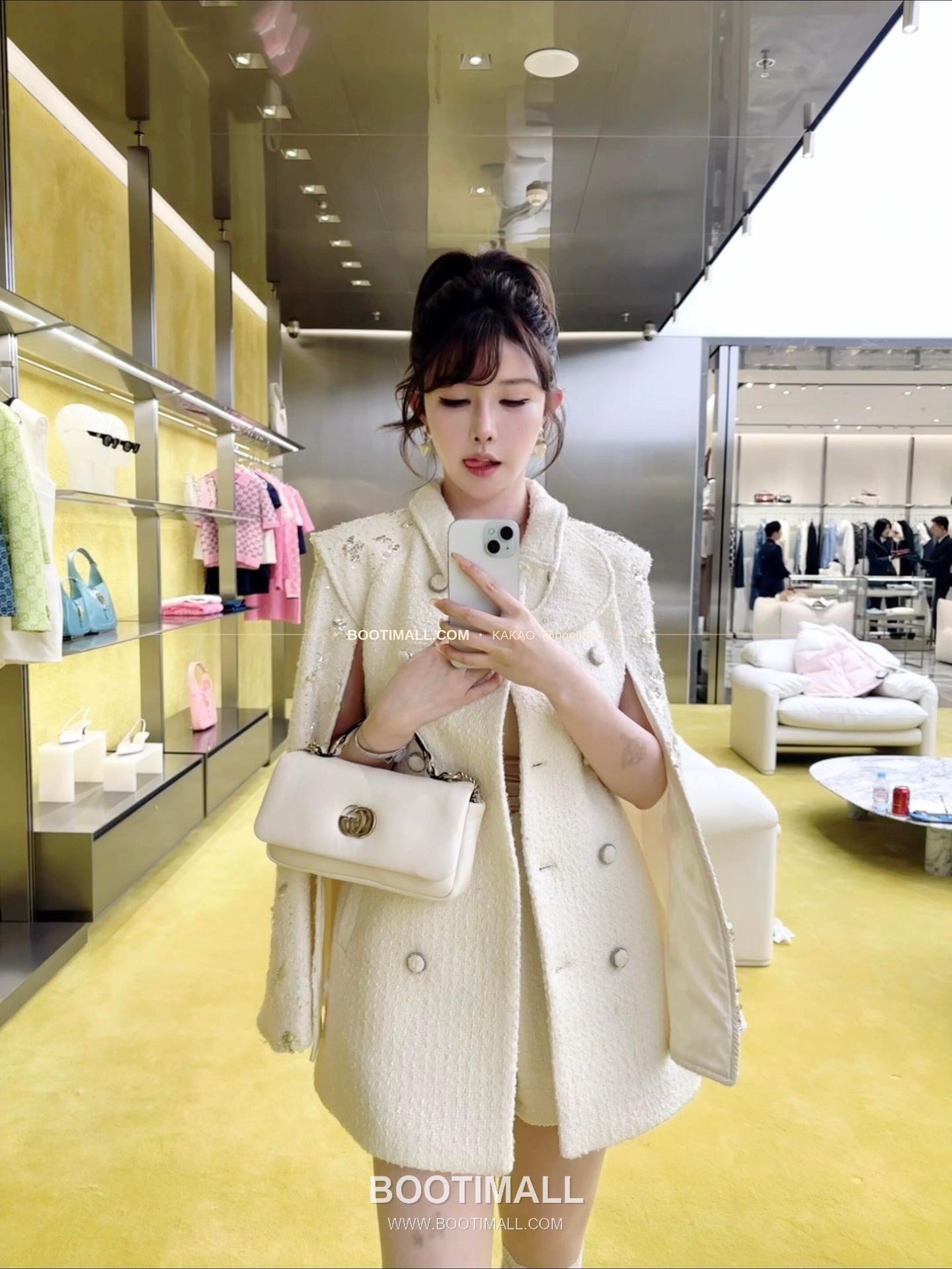 구찌 카프스킨 슬림 숄더백 Gucci Calfskin Slim Shoulder Bag 806017 21.1cm 1