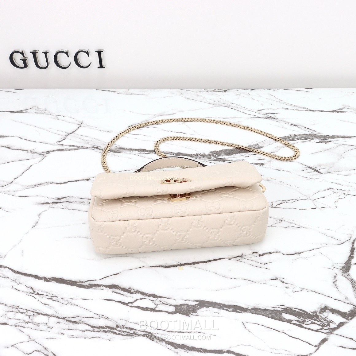 구찌 화이트 엠보싱 카프스킨 슬림 숄더백 Gucci White Embossed Calfskin Slim Shoulder Bag 806017 21cm 8