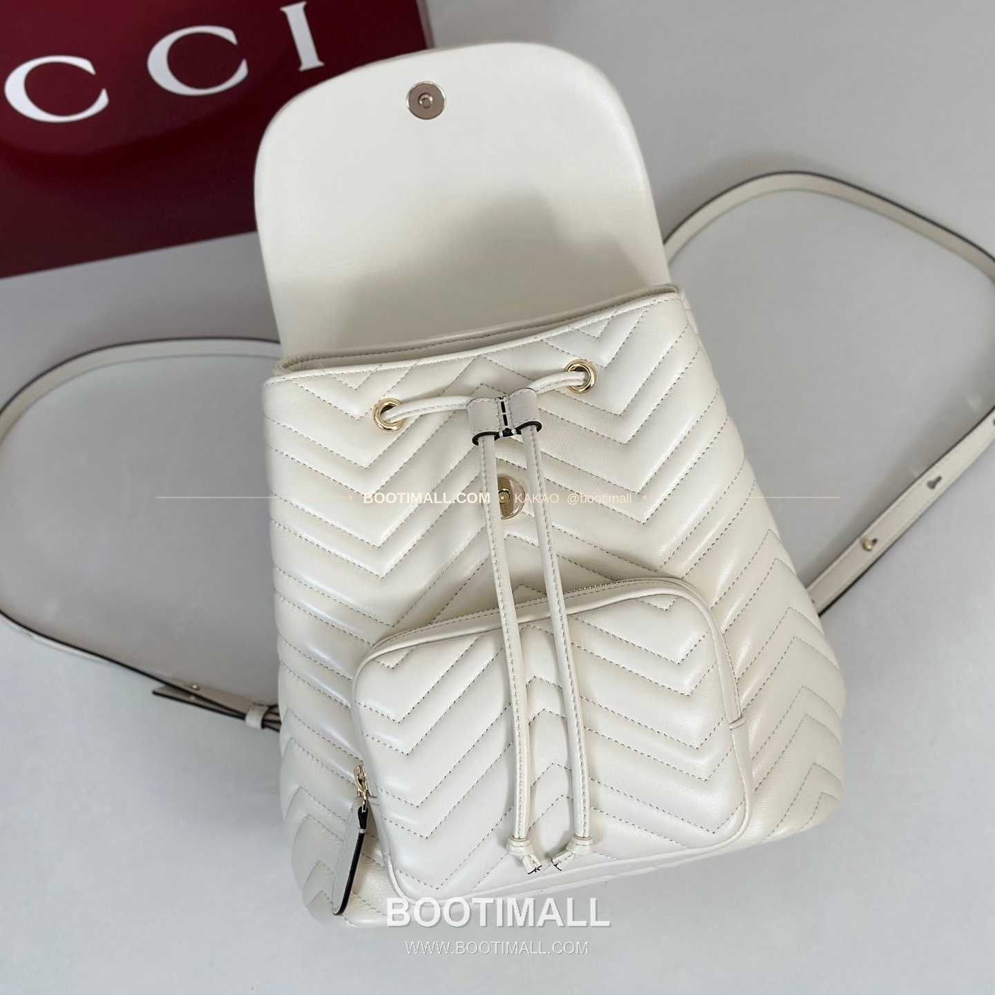 구찌 카프스킨 구조 미디엄 백팩 Gucci Calfskin Structured Medium Backpack 861878 25cm 8