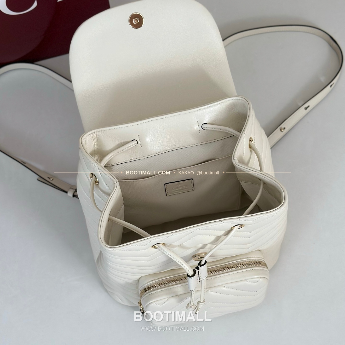 구찌 카프스킨 구조 미디엄 백팩 Gucci Calfskin Structured Medium Backpack 861878 25cm 9