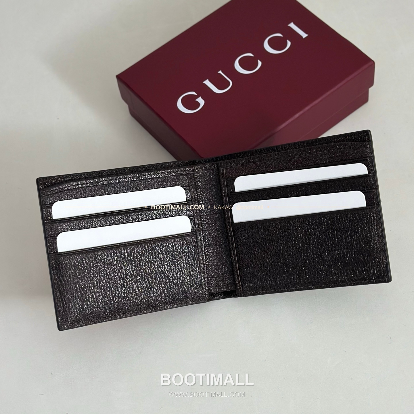 구찌 베이지 카프스킨 반지갑 Gucci Beige Calfskin Bifold Wallet 867325 11cm 4