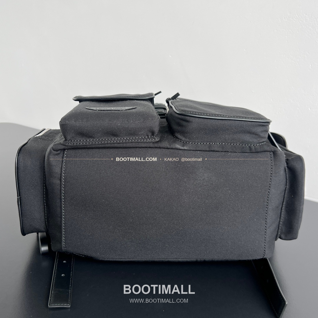 보테가베네타 크로스로드 나일론 멀티포켓 백팩 Bottega Veneta Crossroad Nylon Multi Pocket Backpack 837377 42cm 4