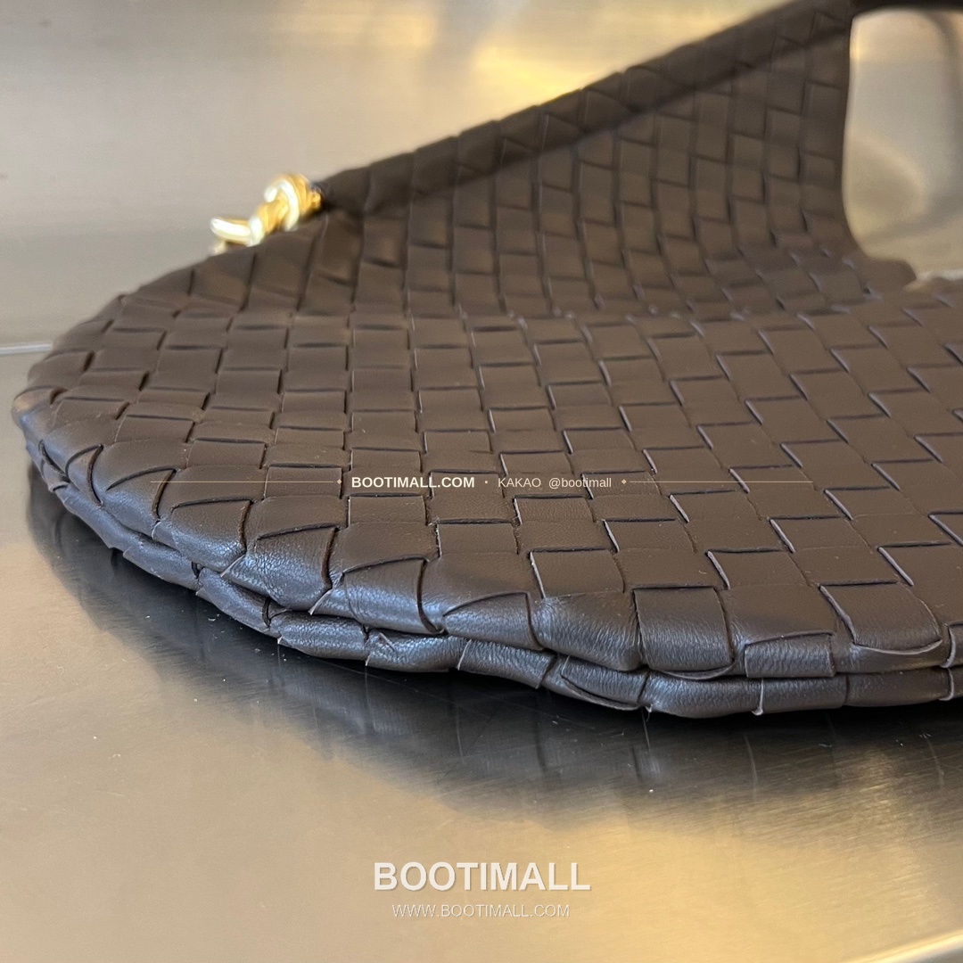 보테가베네타 인트레치아토 램스킨 구조 토트백 Bottega Veneta Intrecciato Lambskin Structured Tote Bag 740990 44cm 6