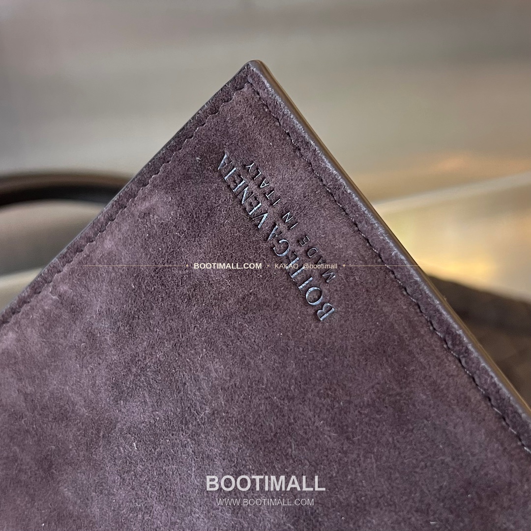 보테가베네타 인트레치아토 램스킨 구조 토트백 Bottega Veneta Intrecciato Lambskin Structured Tote Bag 740990 44cm 8