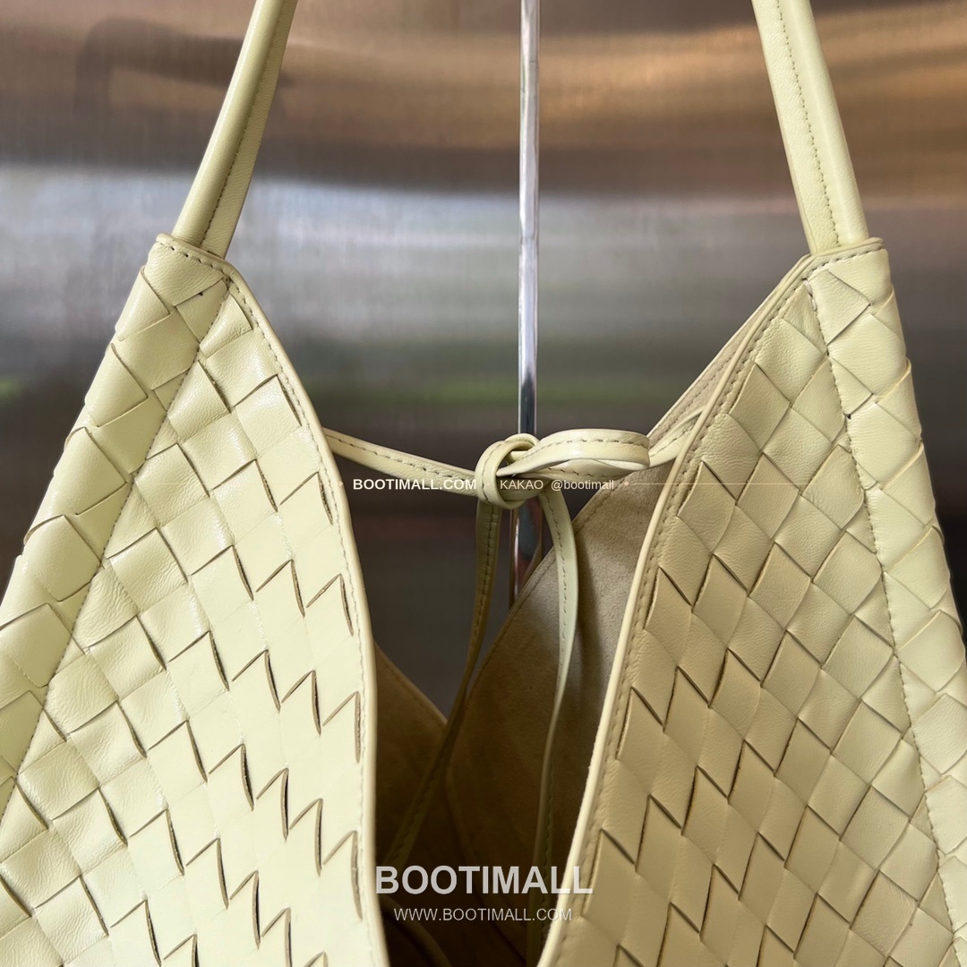 보테가베네타 인트레치아토 램스킨 구조 토트백 Bottega Veneta Intrecciato Lambskin Structured Tote Bag 740990 44cm 3