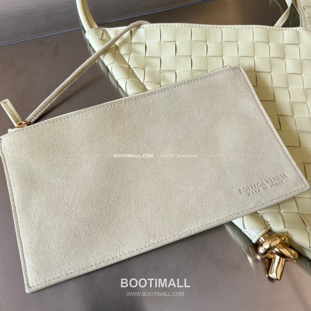 보테가베네타 인트레치아토 램스킨 구조 토트백 Bottega Veneta Intrecciato Lambskin Structured Tote Bag 740990 44cm 7