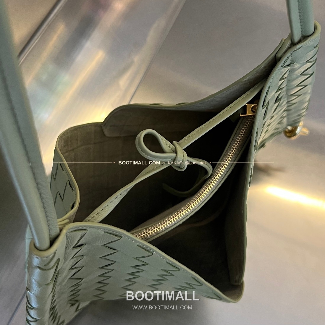 보테가베네타 인트레치아토 램스킨 구조 토트백 Bottega Veneta Intrecciato Lambskin Structured Tote Bag 740990 44cm 5